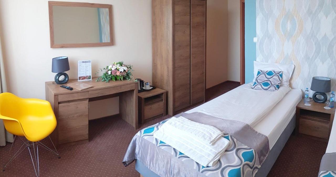 Confero Bed & Breakfast Ниса Екстериор снимка