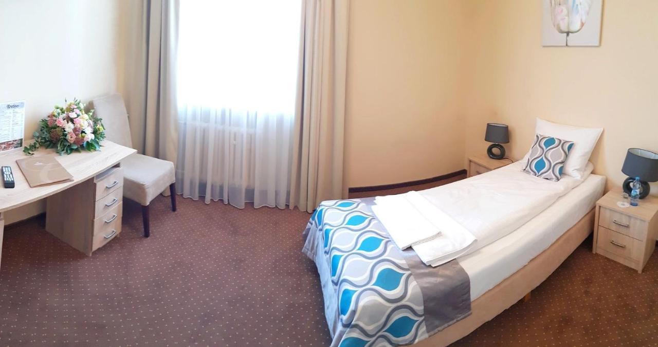 Confero Bed & Breakfast Ниса Екстериор снимка