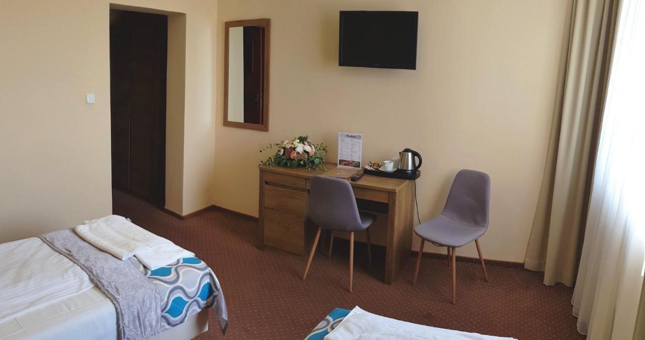 Confero Bed & Breakfast Ниса Екстериор снимка