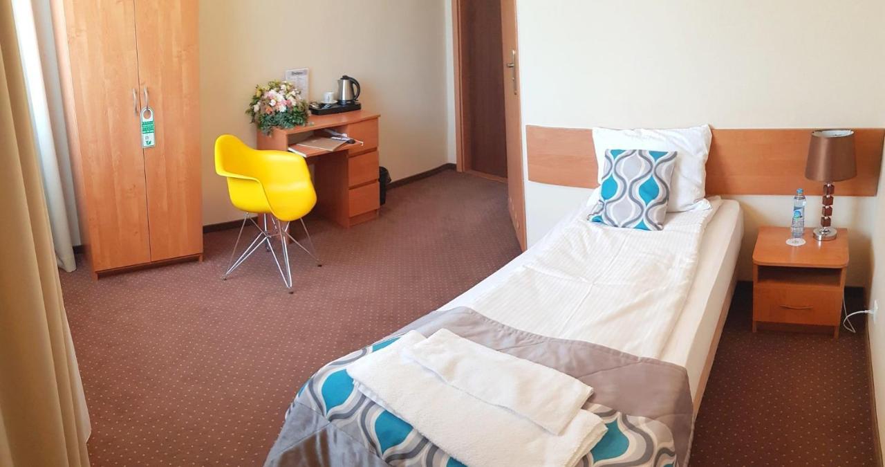 Confero Bed & Breakfast Ниса Екстериор снимка