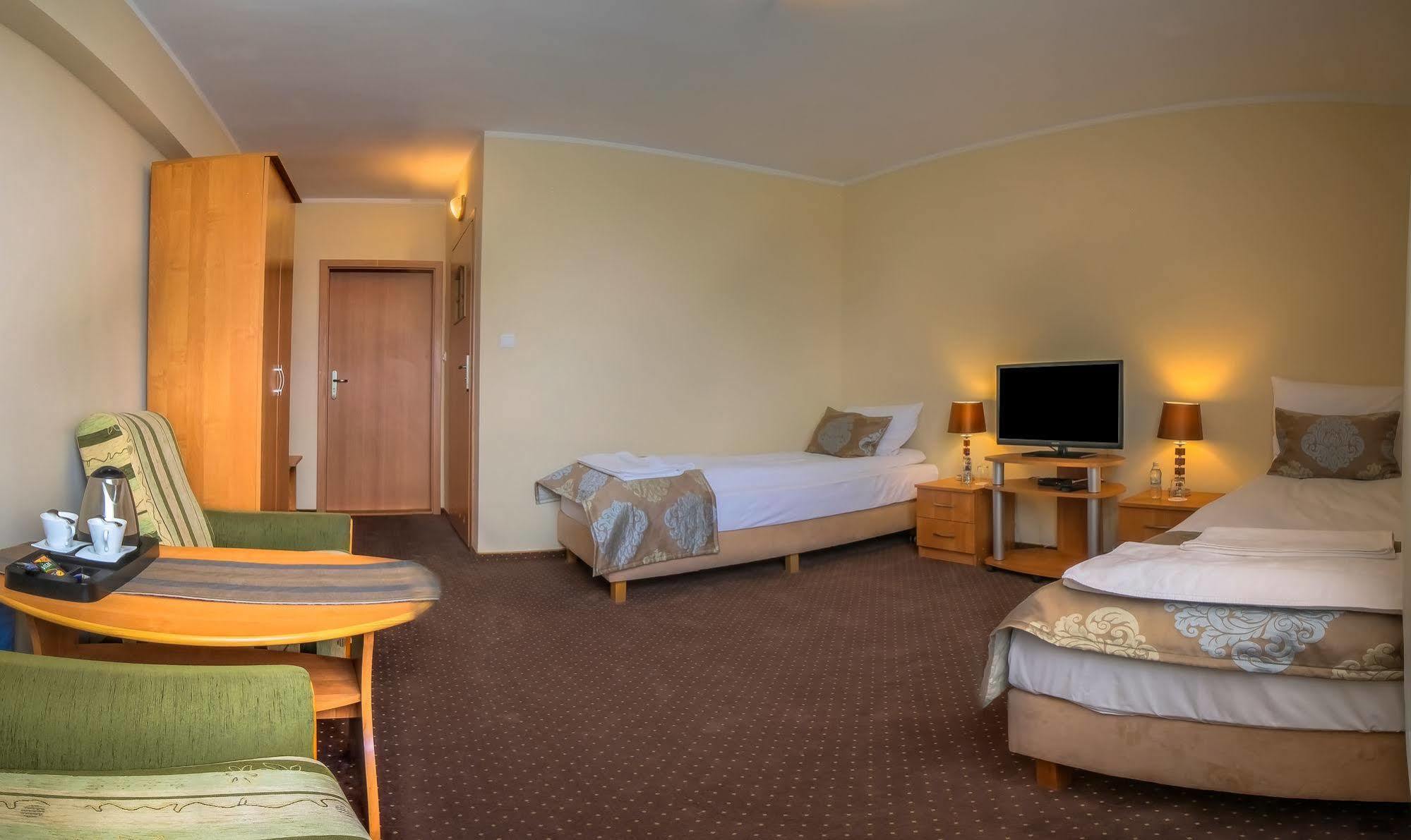 Confero Bed & Breakfast Ниса Екстериор снимка