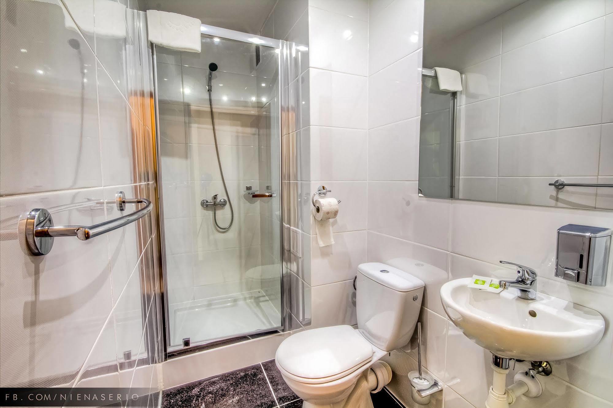 Confero Bed & Breakfast Ниса Екстериор снимка